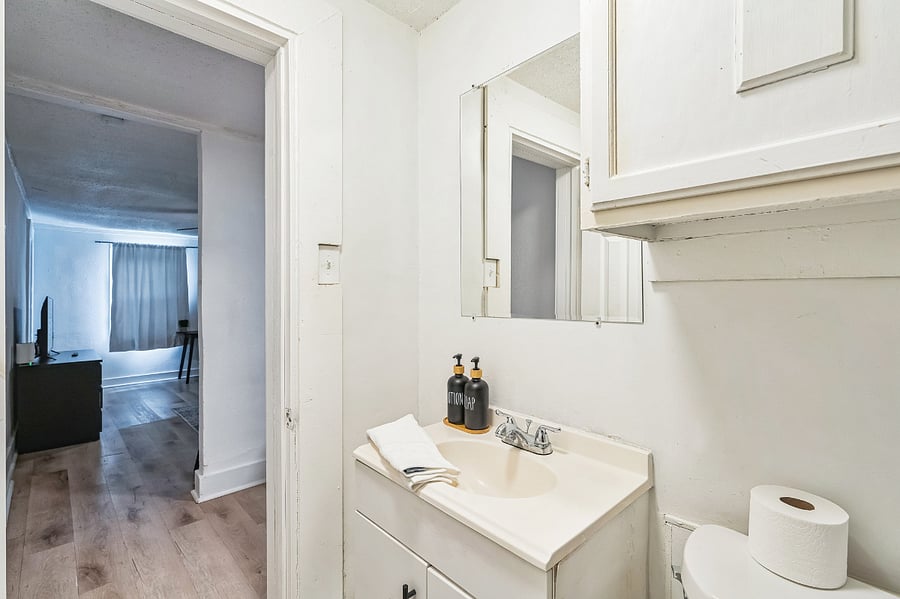 Furnished Finder property 704233_6 photo 7