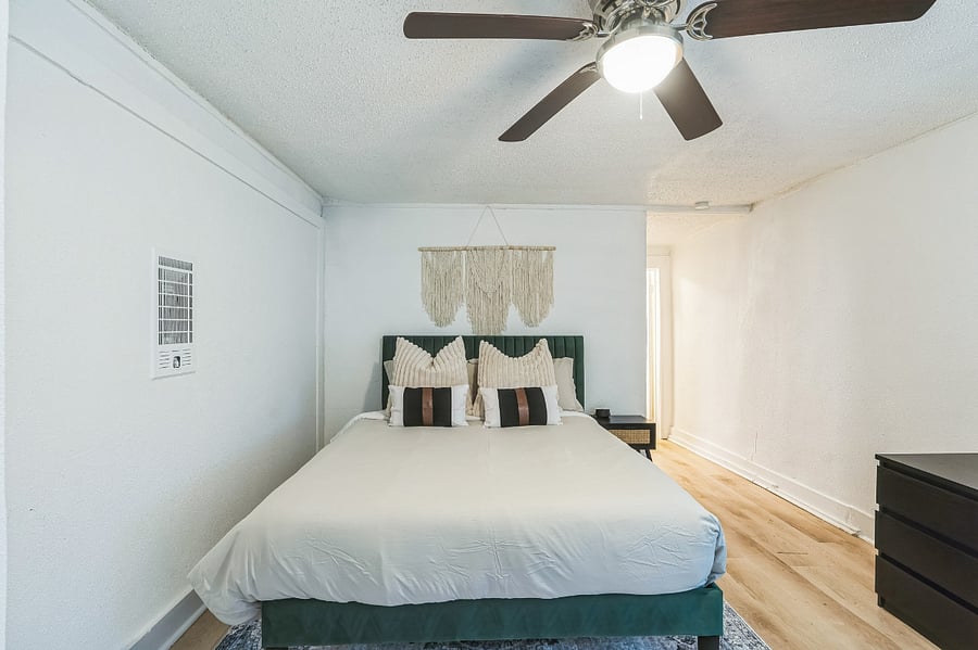 Furnished Finder property 704233_6 photo 4