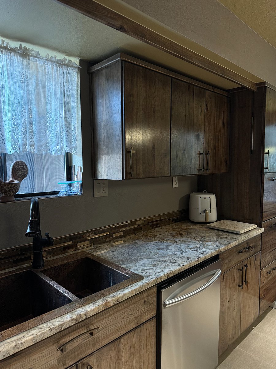 Furnished Finder property 704236_1 photo 24