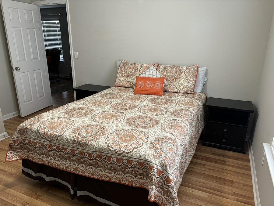 Furnished Finder property 704248_1 photo 15