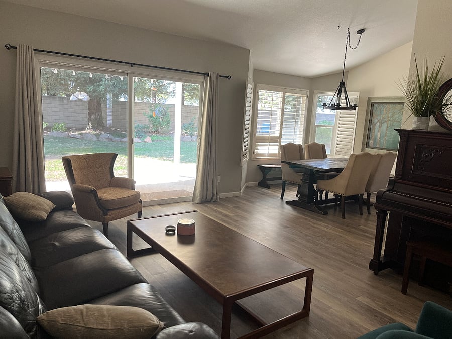Second living room, attached to dining area