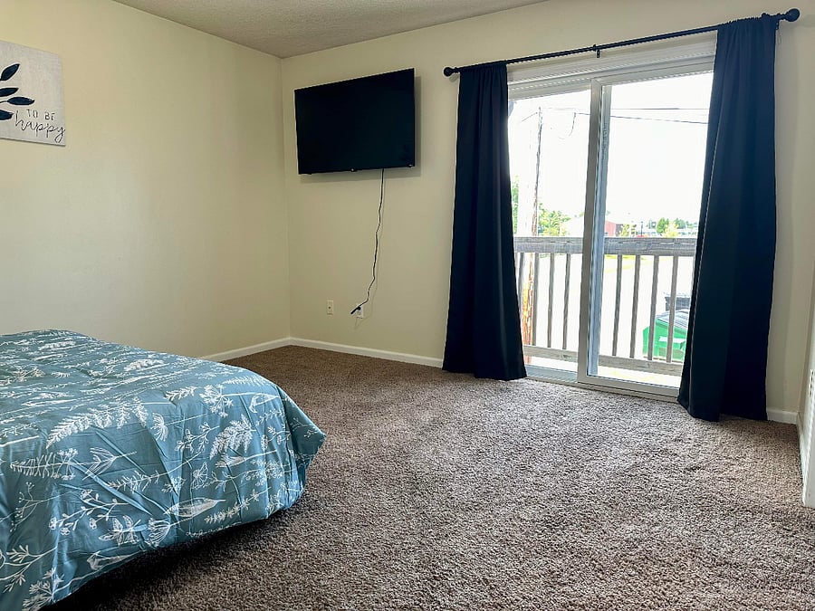 Furnished Finder property 704262_1 photo 5