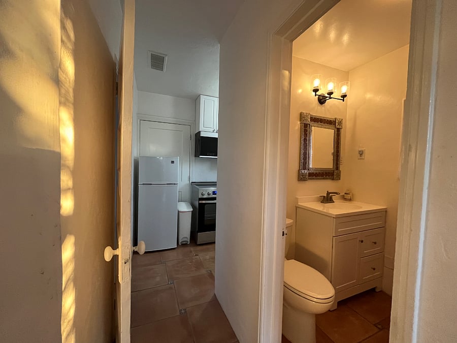 Furnished Finder property 704282_1 photo 9