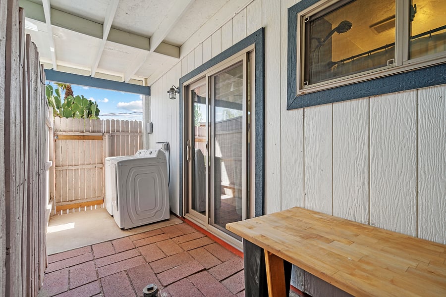 Furnished Finder property 704284_3 photo 17