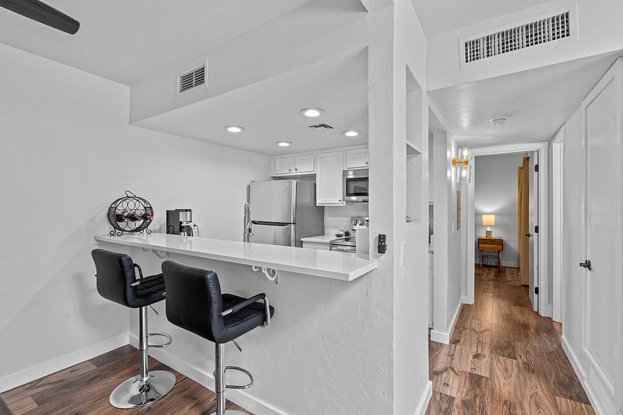 Furnished Finder property 704284_4 photo 6