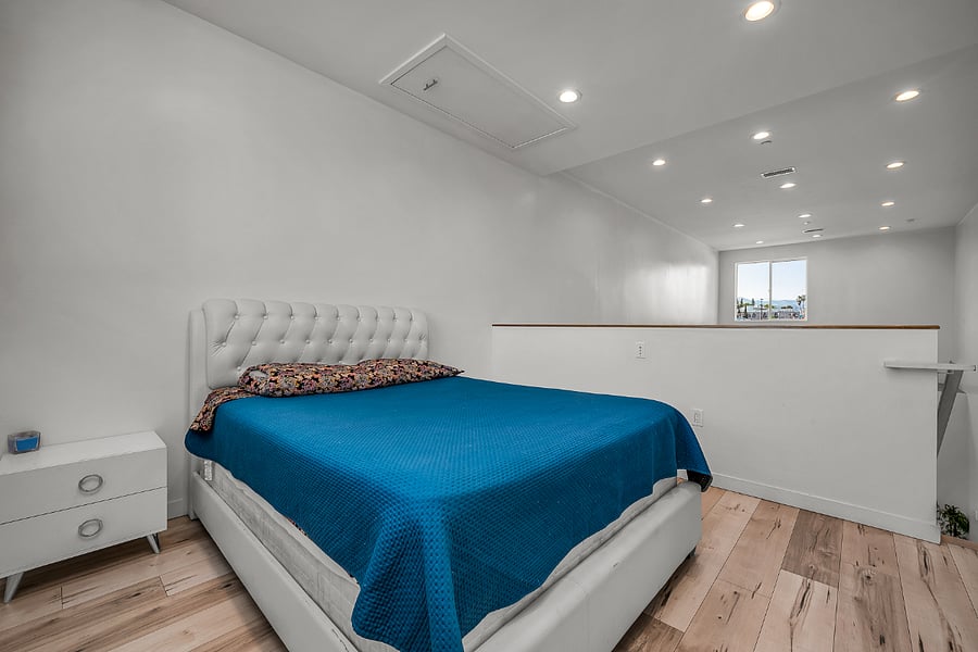 Furnished Finder property 704285_2 photo 18