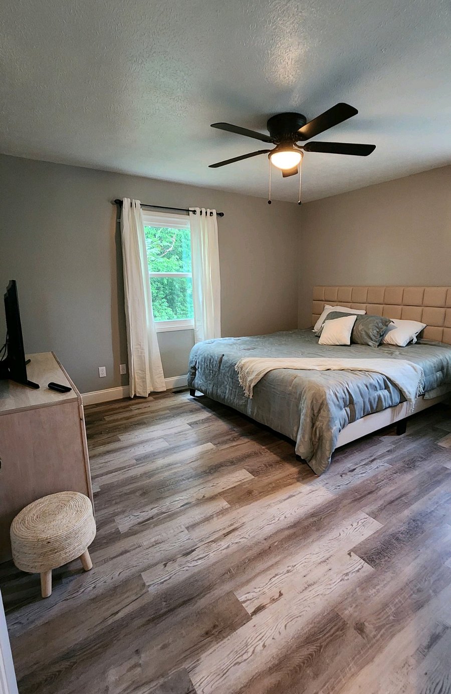 Furnished Finder property 704322_1 photo 8