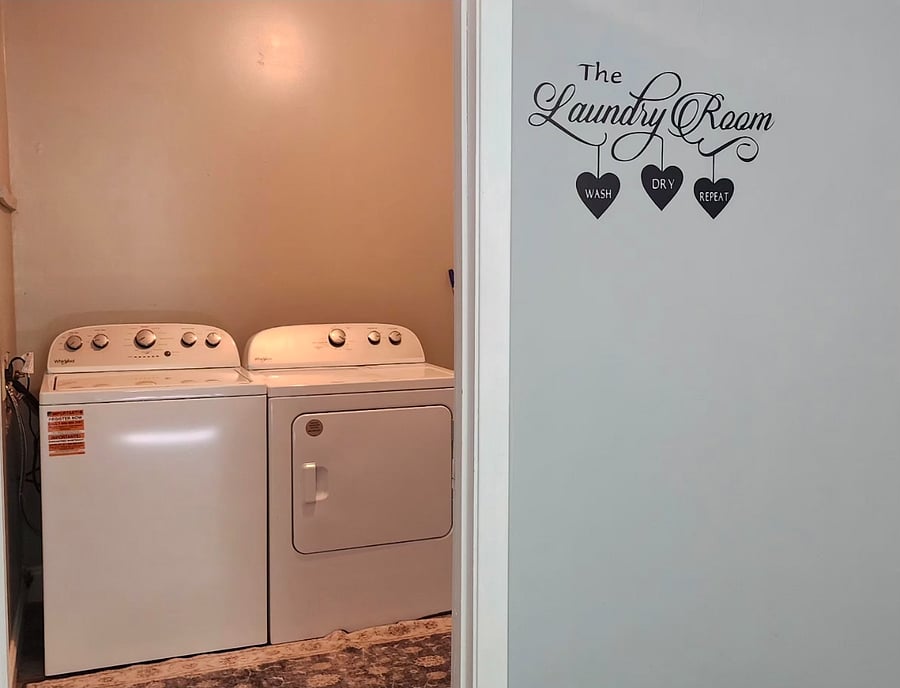 Furnished Finder property 704322_1 photo 14