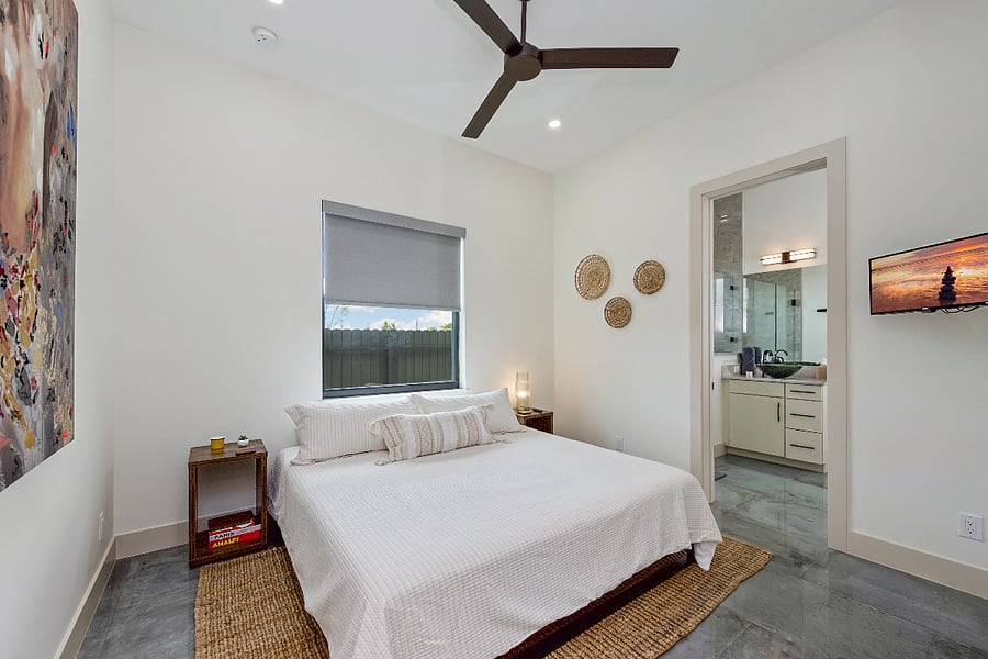 Furnished Finder property 704361_1 photo 12