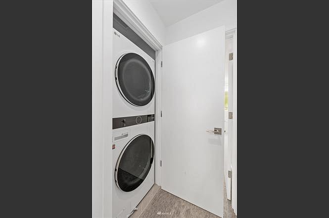 Furnished Finder property 704363_1 photo 14
