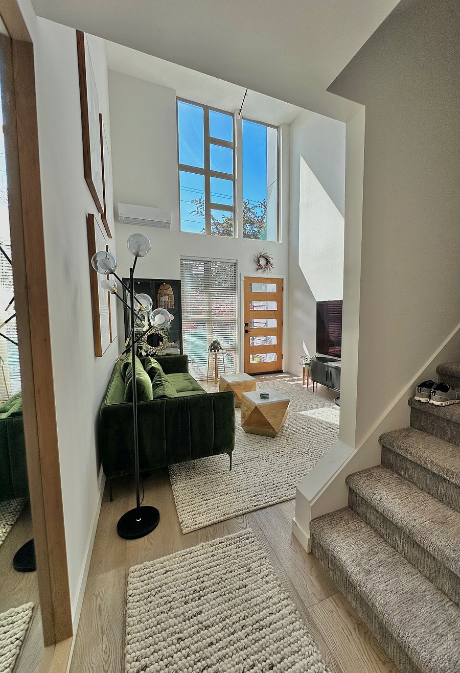 Furnished Finder property 704363_1 photo 4