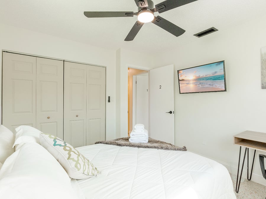 Furnished Finder property 704366_4 photo 9