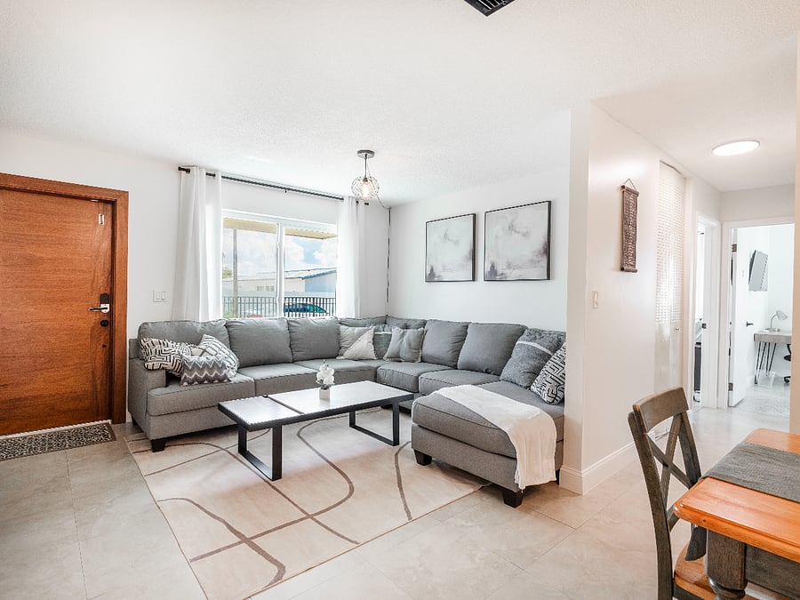 Furnished Finder property 704366_4 photo 17