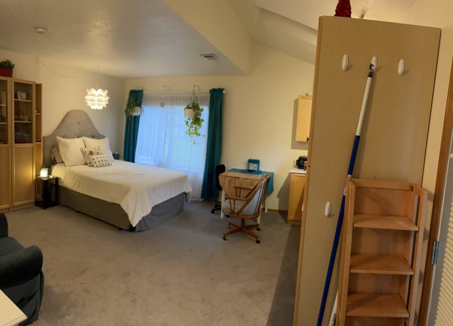 Furnished Finder property 704370_1 photo 3