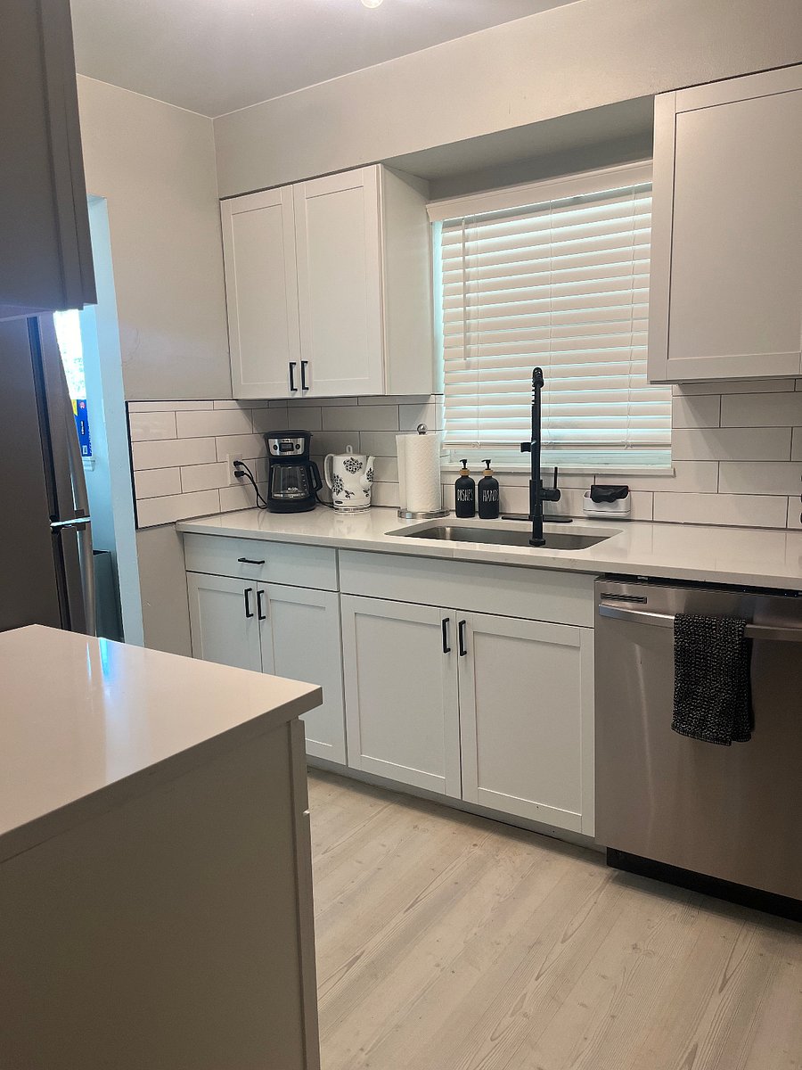 Furnished Finder property 704375_1 photo 9