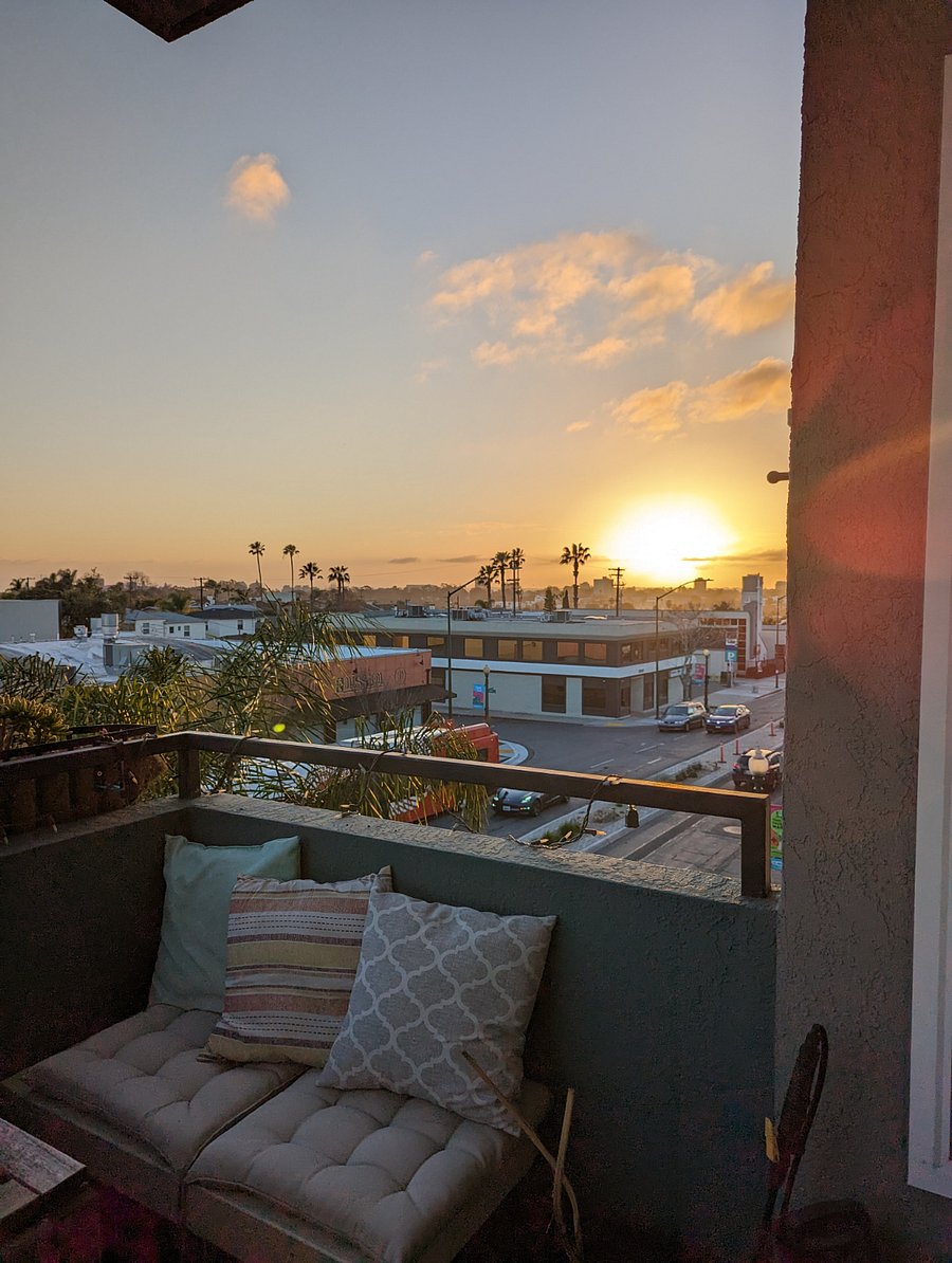 Furnished Finder property 704382_1 photo 7