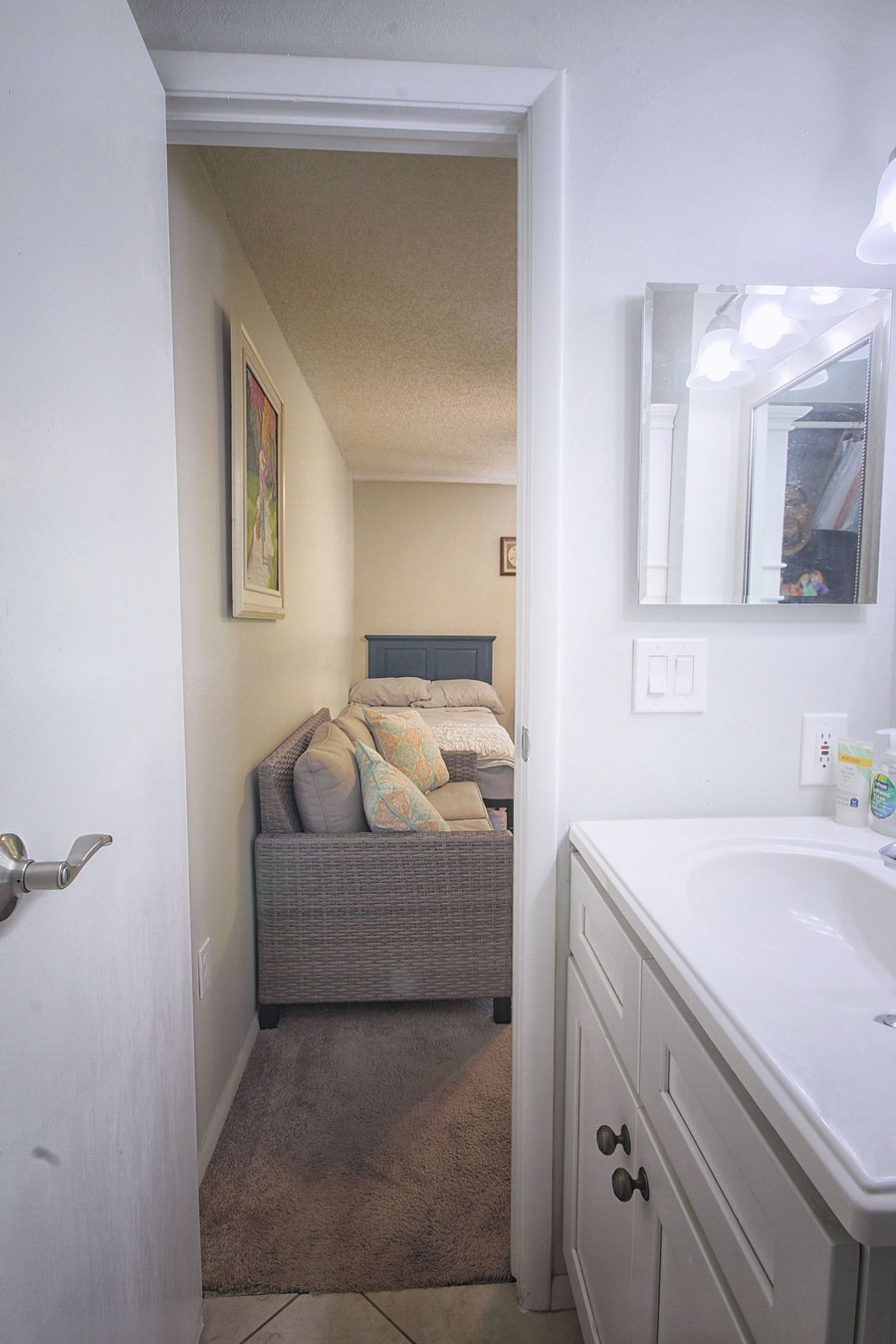 Furnished Finder property 704388_1 photo 10