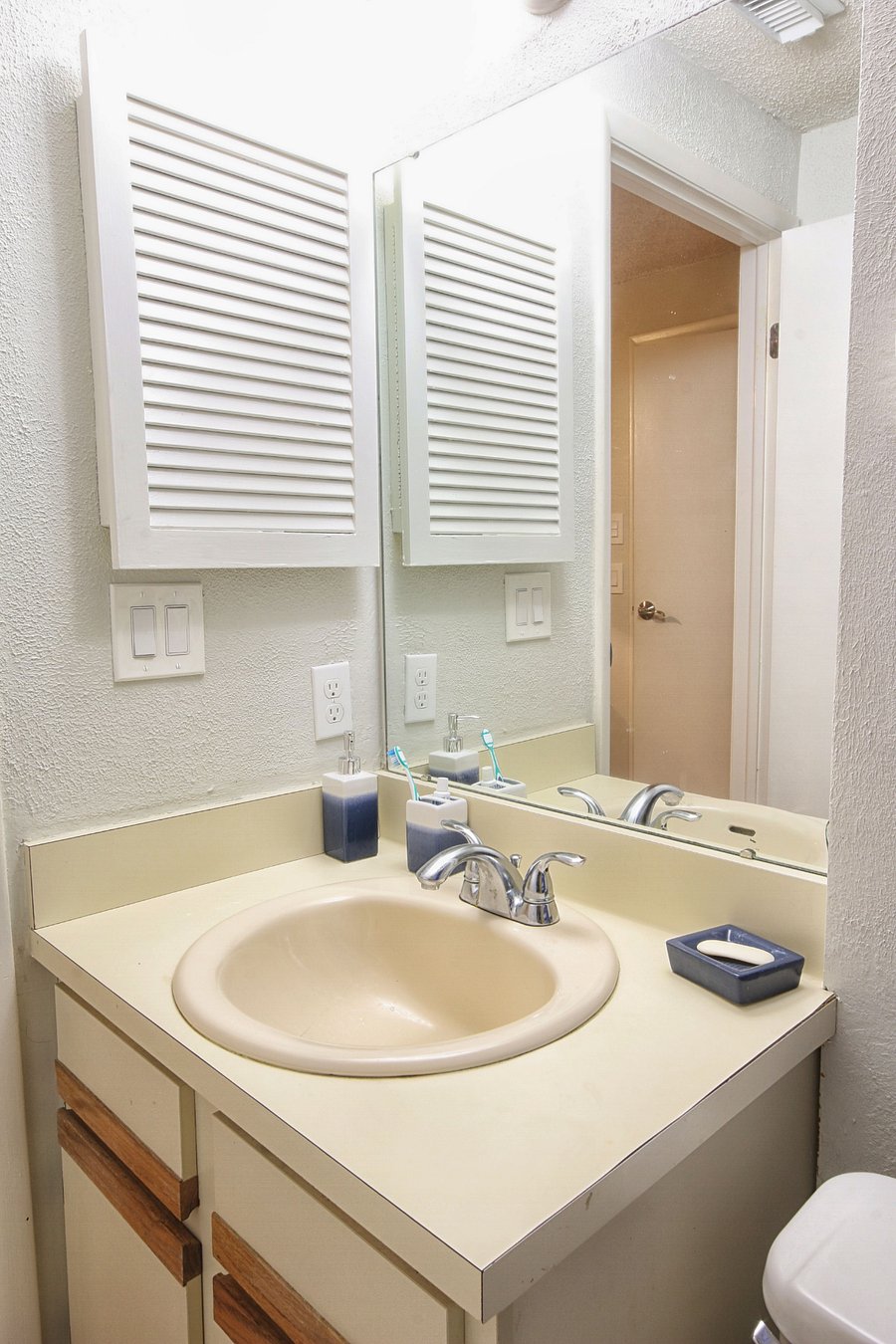 Furnished Finder property 704388_1 photo 14