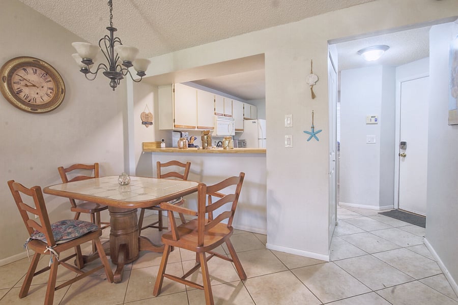 Furnished Finder property 704388_1 photo 17