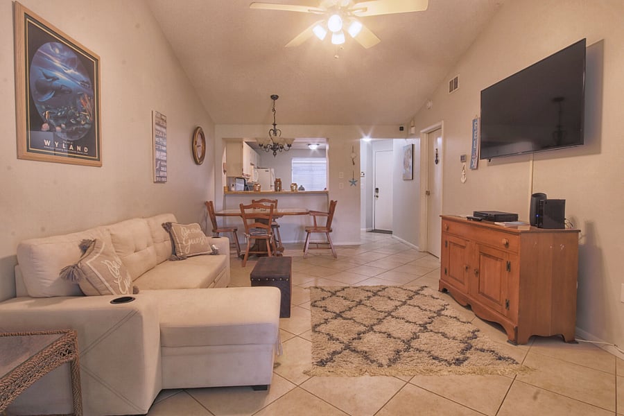 Furnished Finder property 704388_1 photo 22