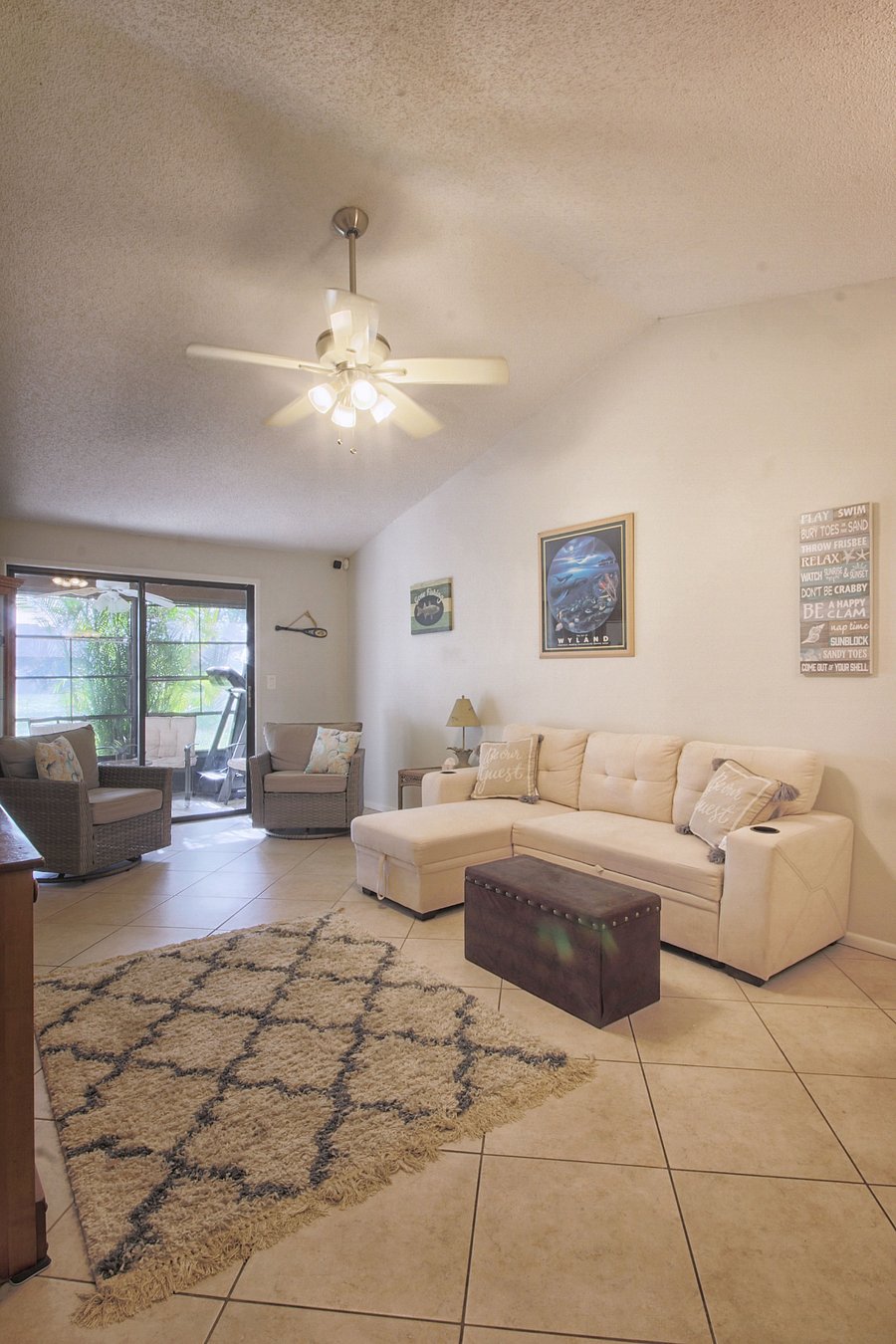 Furnished Finder property 704388_1 photo 26