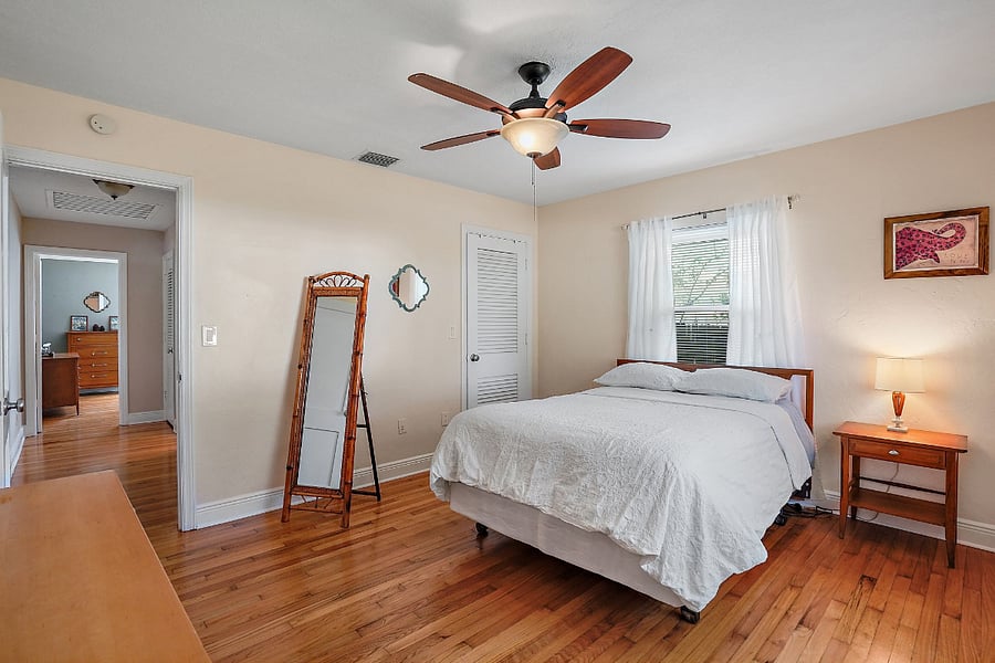 Furnished Finder property 704411_1 photo 10