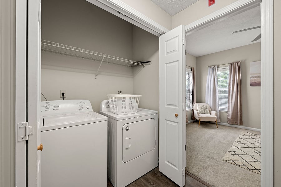 Furnished Finder property 704447_1 photo 12