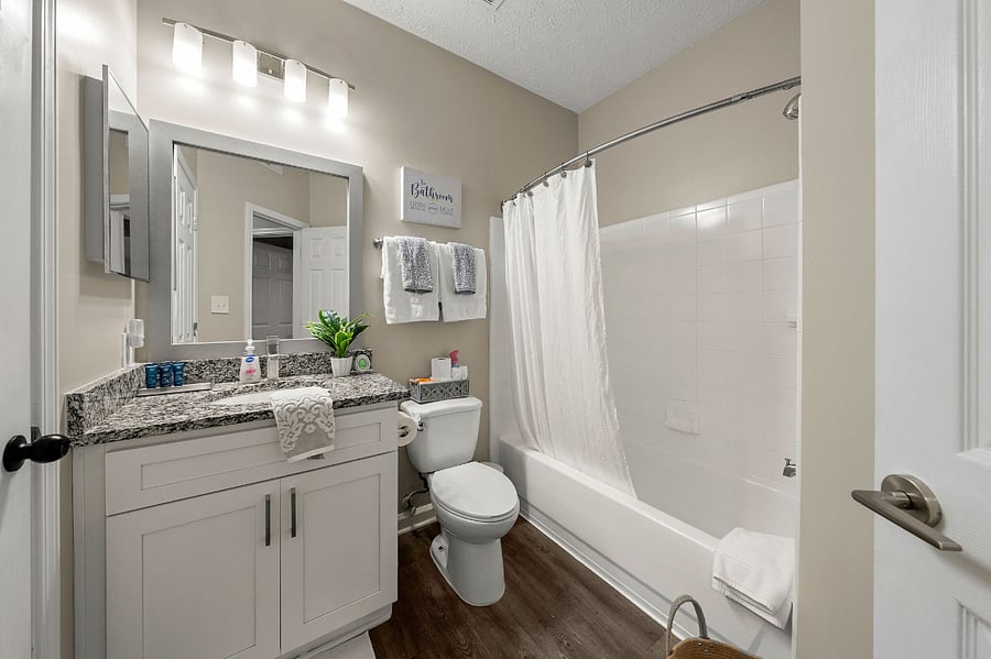 Furnished Finder property 704447_1 photo 9