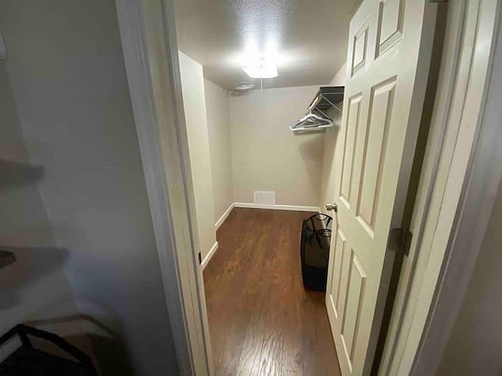 Furnished Finder property 704452_1 photo 10