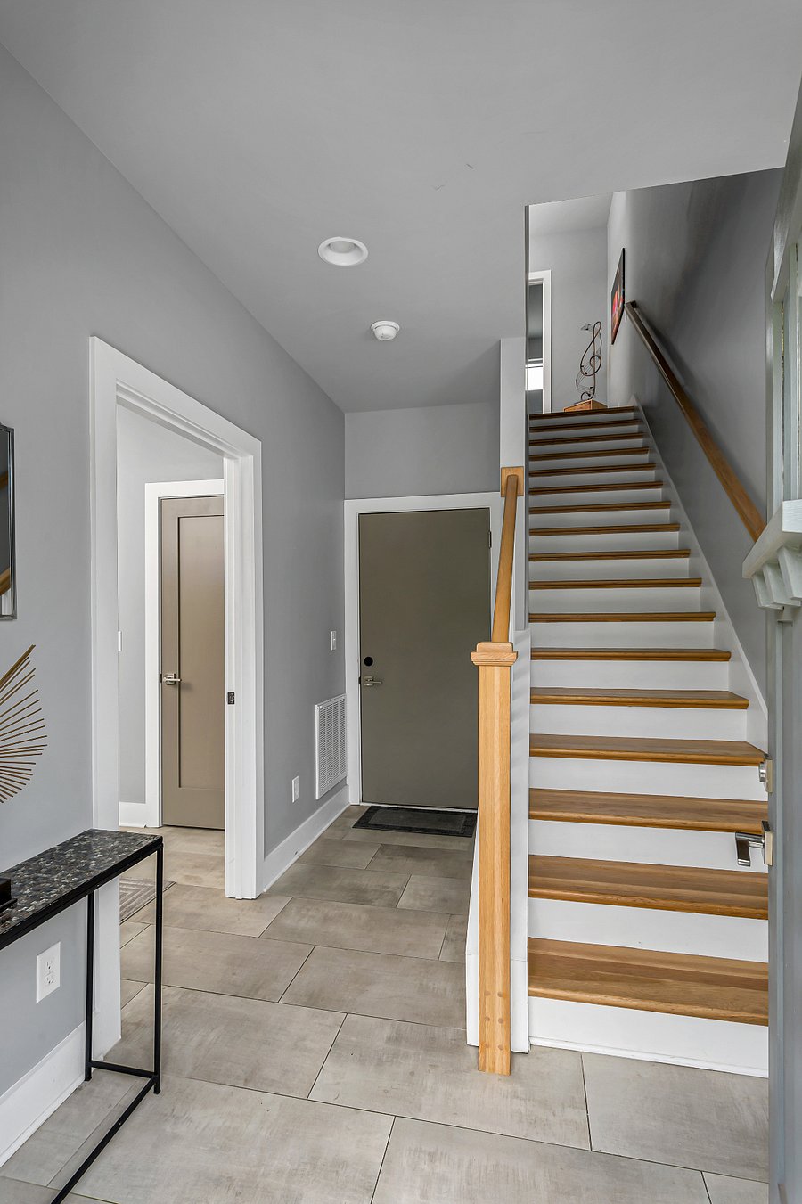 Entry Foyer