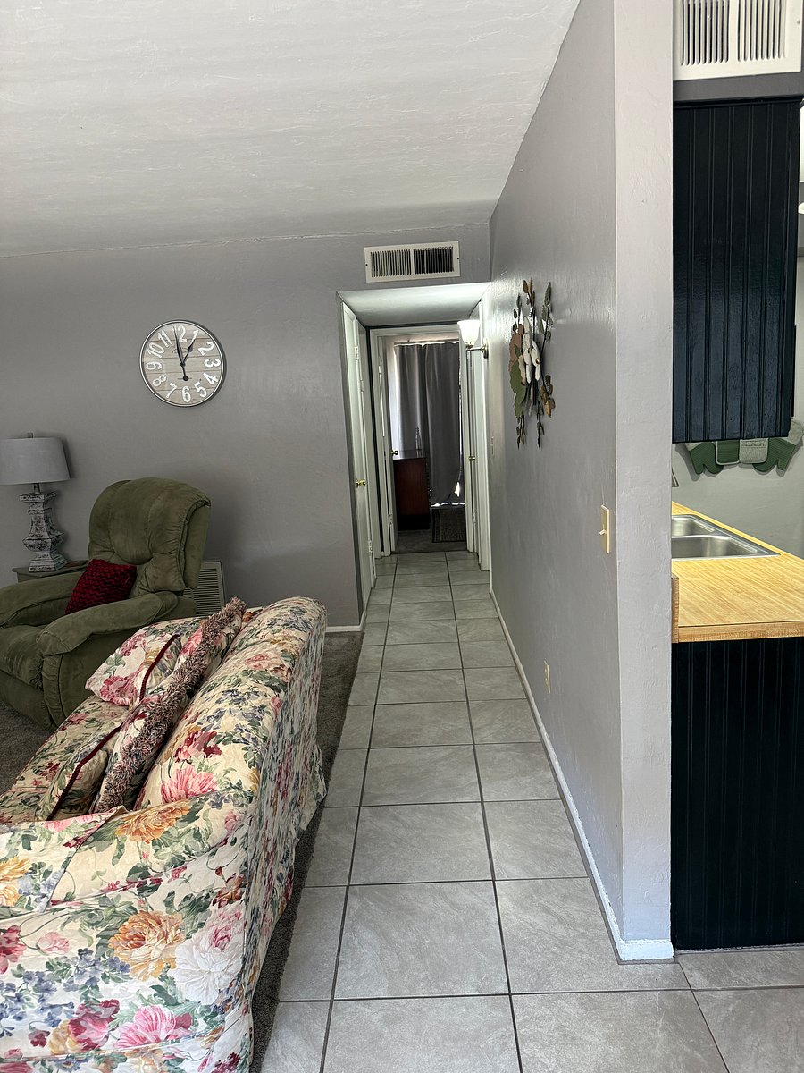 Furnished Finder property 704463_1 photo 11