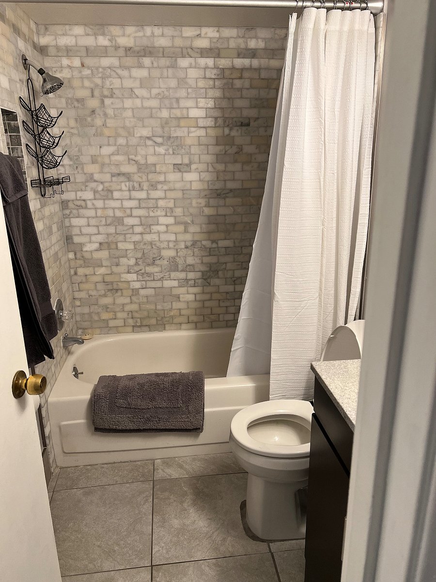 Furnished Finder property 704463_1 photo 6