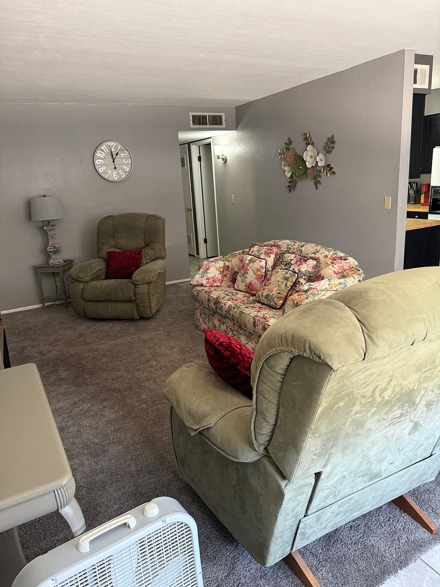 Furnished Finder property 704463_1 photo 9