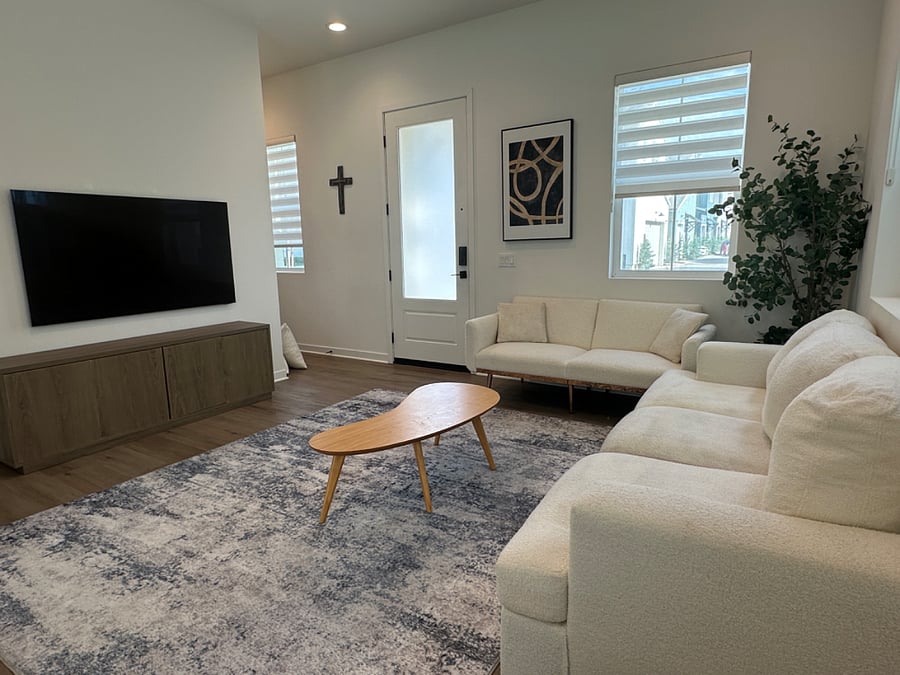 Furnished Finder property 704470_1 photo 3