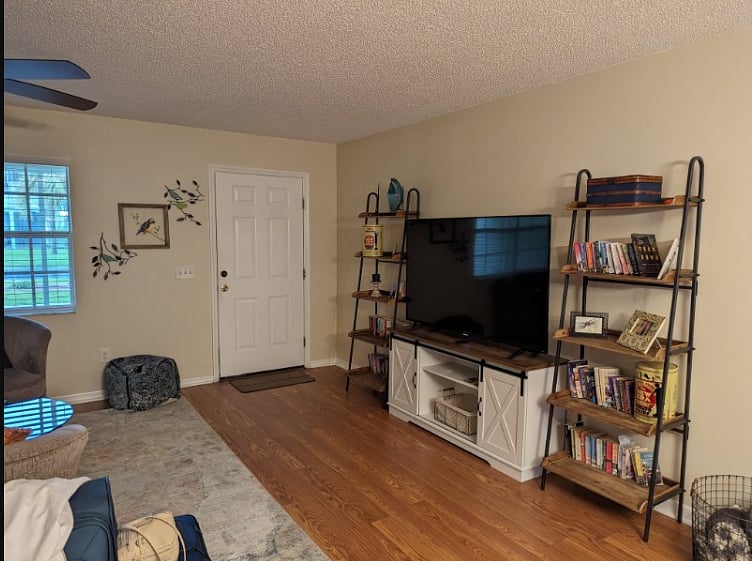 Furnished Finder property 704479_1 photo 3