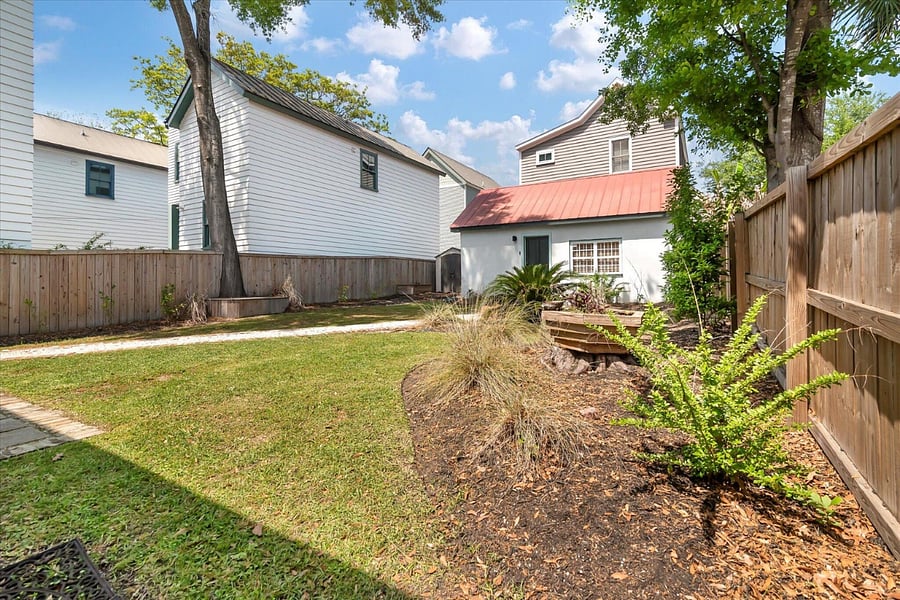 Furnished Finder property 704543_1 photo 9