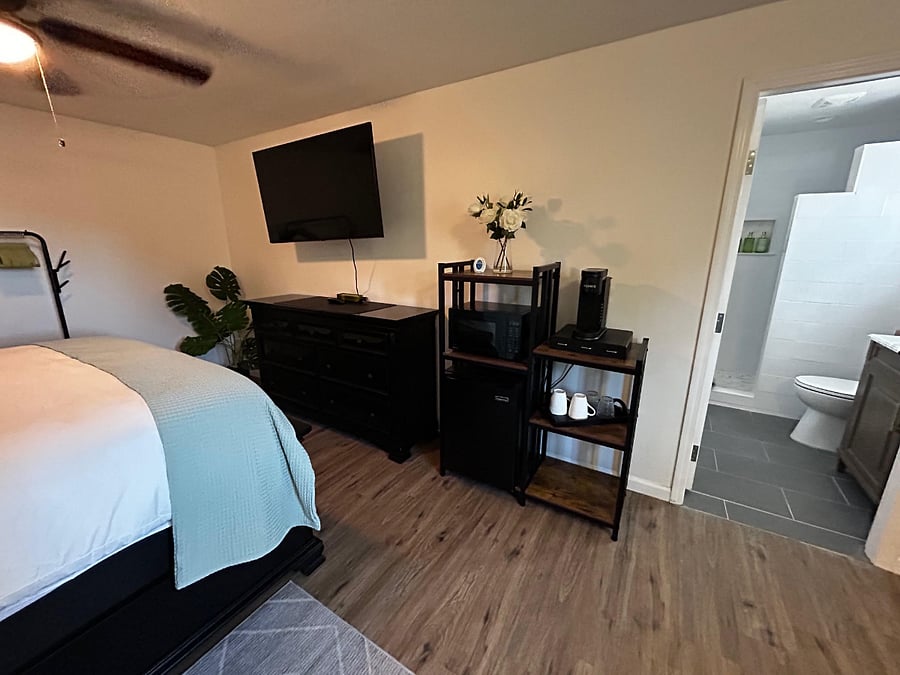 Furnished Finder property 704557_1 photo 6
