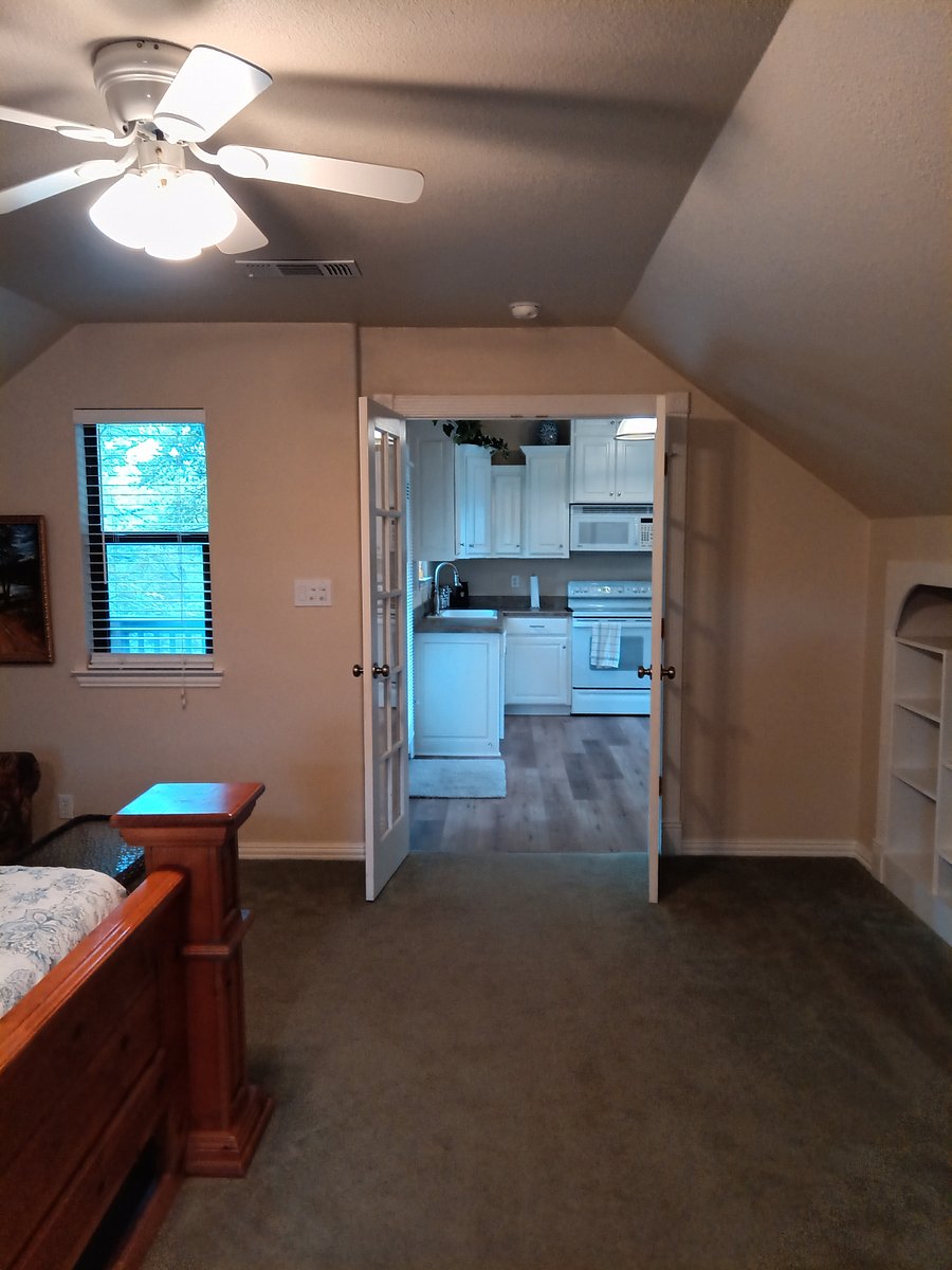Furnished Finder property 704559_1 photo 10
