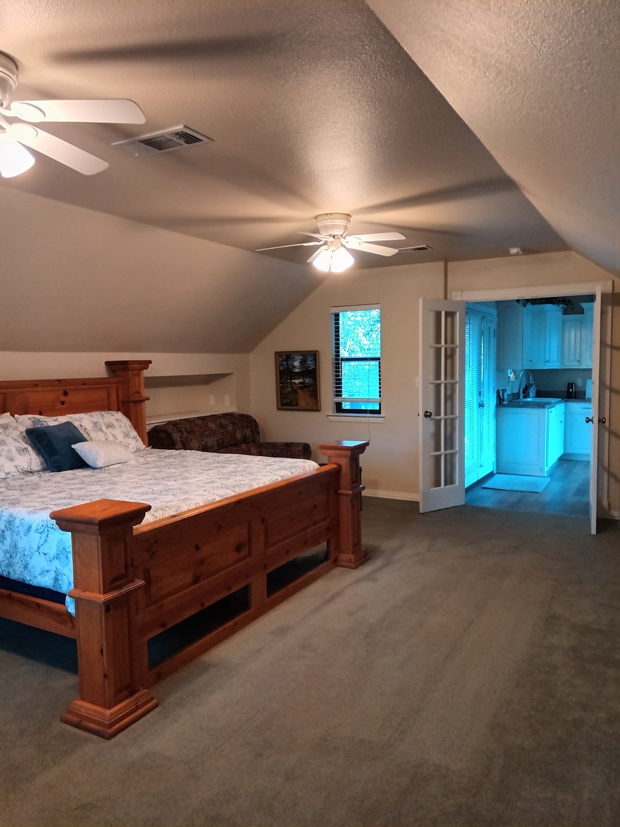 Furnished Finder property 704559_1 photo 21