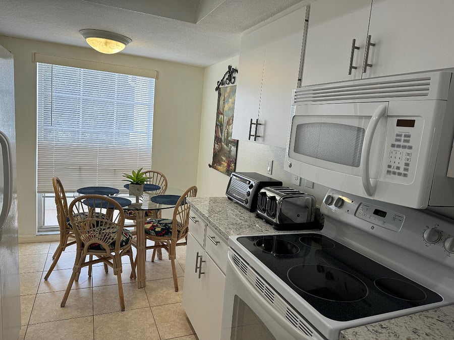 Furnished Finder property 704564_1 photo 7
