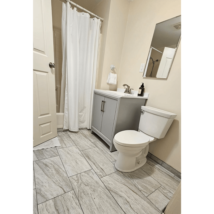 Furnished Finder property 704593_1 photo 13