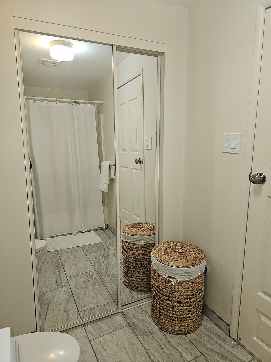 Furnished Finder property 704593_1 photo 16