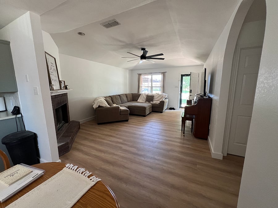 Furnished Finder property 704602_1 photo 6