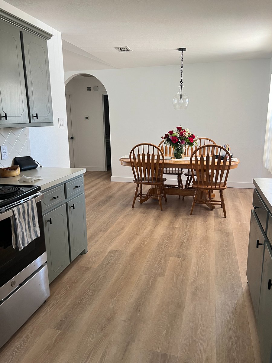 Furnished Finder property 704602_1 photo 13
