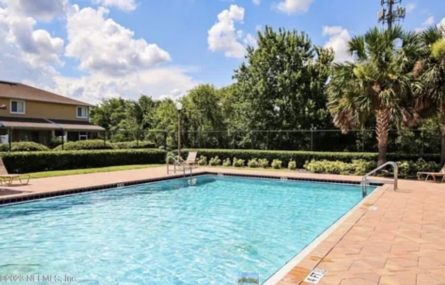 Furnished Finder property 704618_1 photo 20