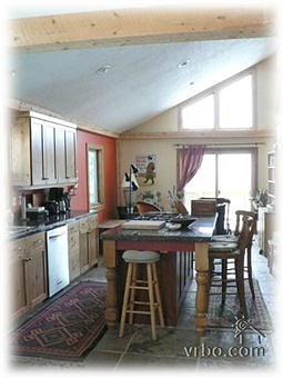 Furnished Finder property 704621_1 photo 2