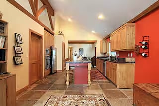 Furnished Finder property 704621_1 photo 6
