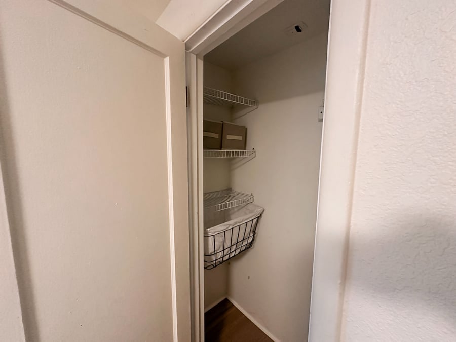 Furnished Finder property 704647_2 photo 17