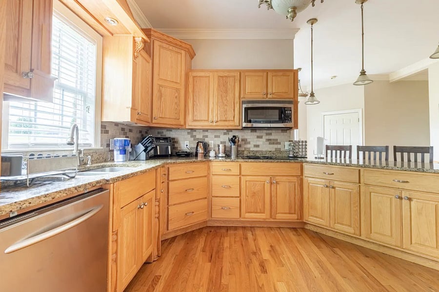 Furnished Finder property 704664_1 photo 17