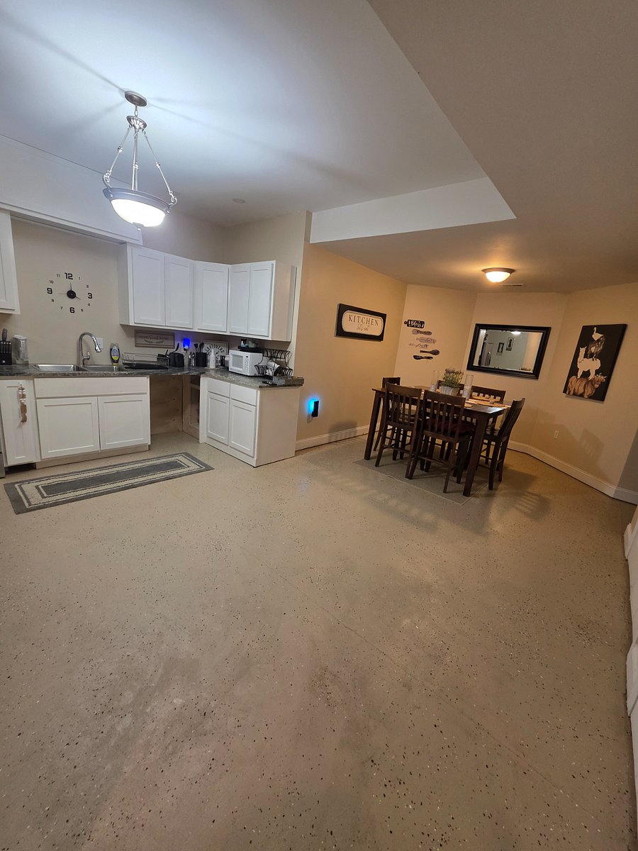 Furnished Finder property 704664_1 photo 37